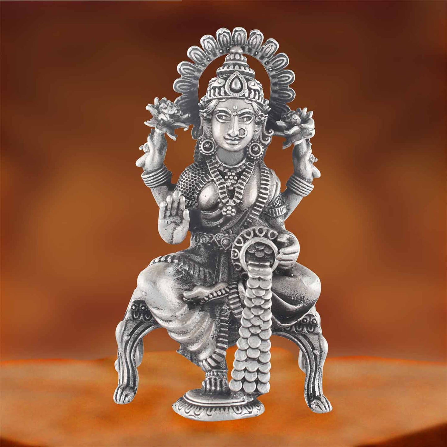 silver-laxmi-maa