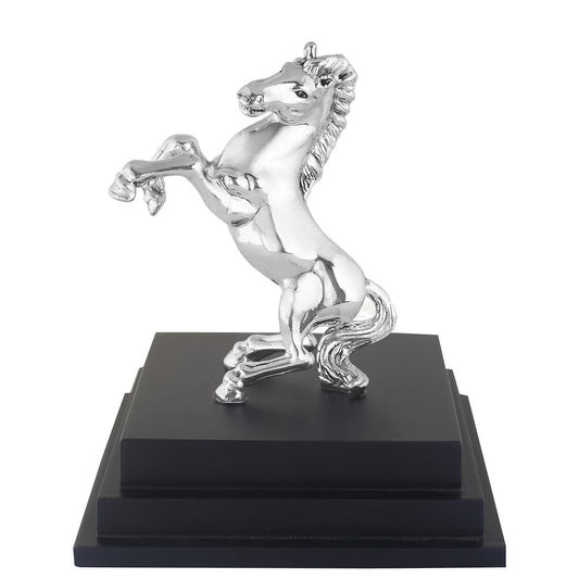 silver-statue-of-horse