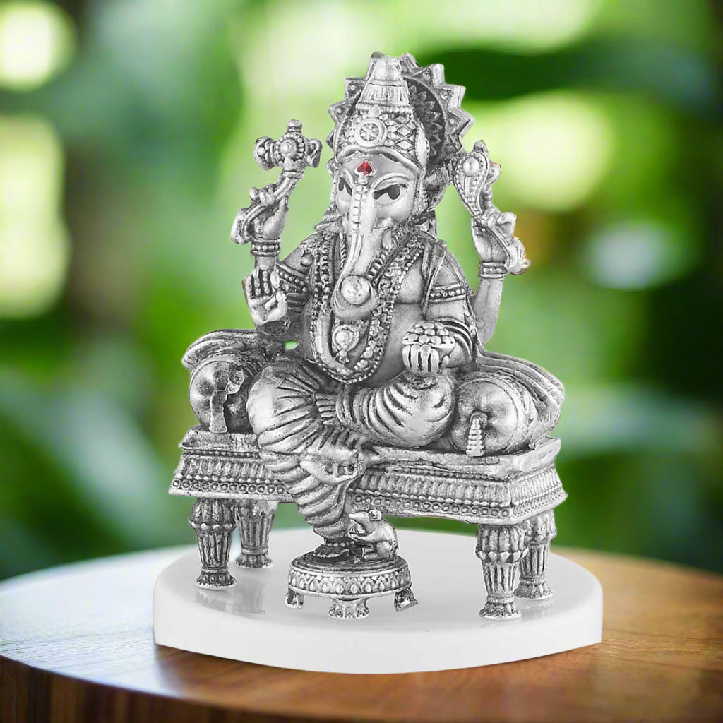 silver_ganesh_mukut_side_angle
