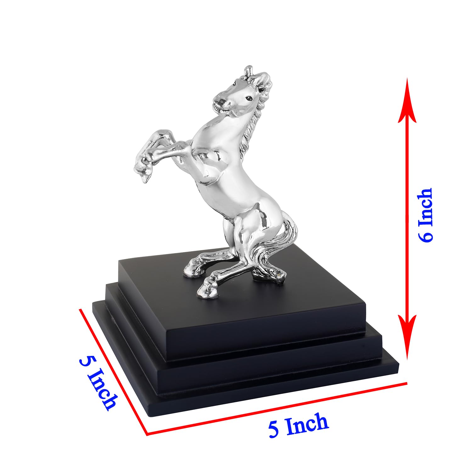 size of horse statue