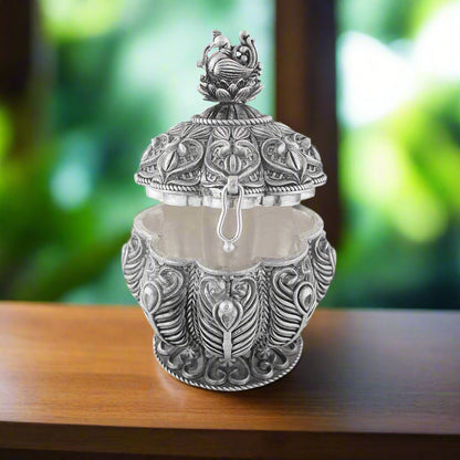 round-kumkum-dabbi_open